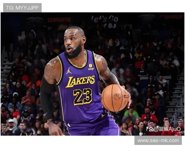 詹姆斯复出首战助攻上双,湖人老将控场能力依旧 詹姆斯复出首战助攻上双,湖人老将控场能力依旧